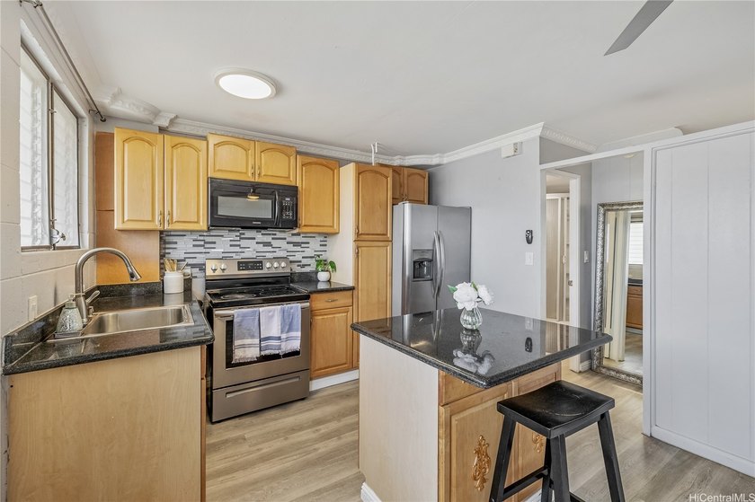 NEW PRICE! Now offered at $245,000 - motivated seller - Beach Condo for sale in Honolulu, Hawaii on Beachhouse.com