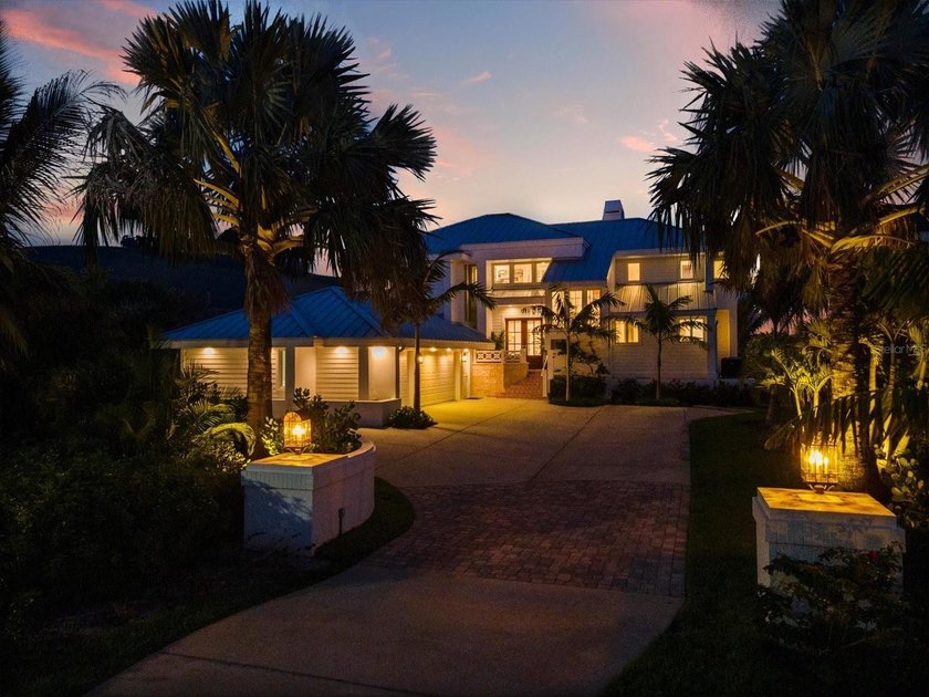 One or more photo(s) has been virtually staged. Welcome to an - Beach Home for sale in Belleair Beach, Florida on Beachhouse.com