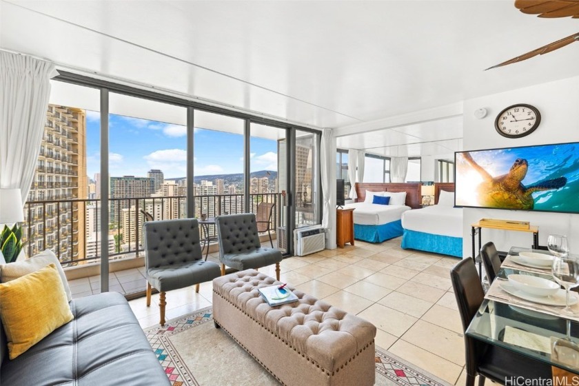 Highly sought after complex offering comfort, convenience and - Beach Condo for sale in Honolulu, Hawaii on Beachhouse.com