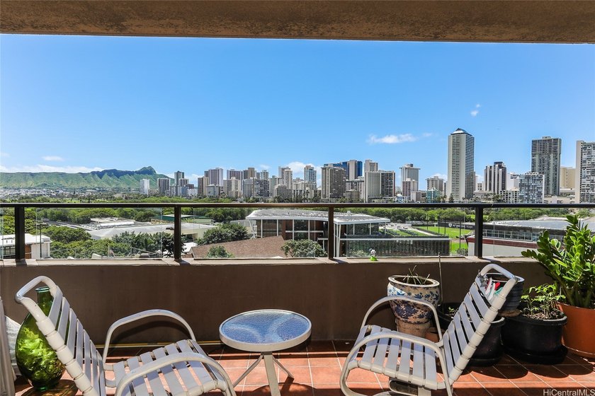 Be in the middle of Everything in Honolulu, up in the Sky! 2 - Beach Condo for sale in Honolulu, Hawaii on Beachhouse.com
