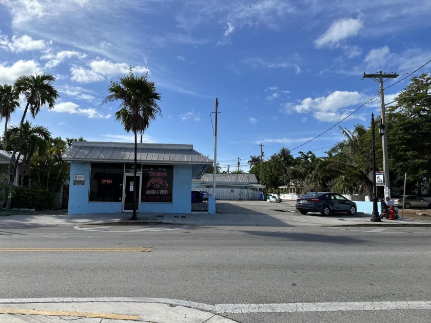 Explore the exciting prospects of this unique package deal in - Beach Commercial for sale in Key West, Florida on Beachhouse.com