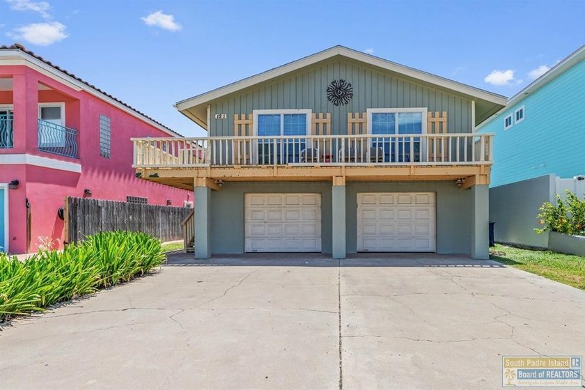 Beautifully maintained tropical retreat just minutes from the - Beach Home for sale in South Padre Island, Texas on Beachhouse.com