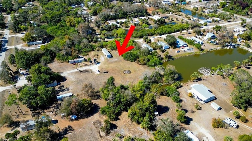 PRICE ADJUSTMENT! Now $315K !! Affordable Florida living with - Beach Home for sale in North Fort Myers, Florida on Beachhouse.com