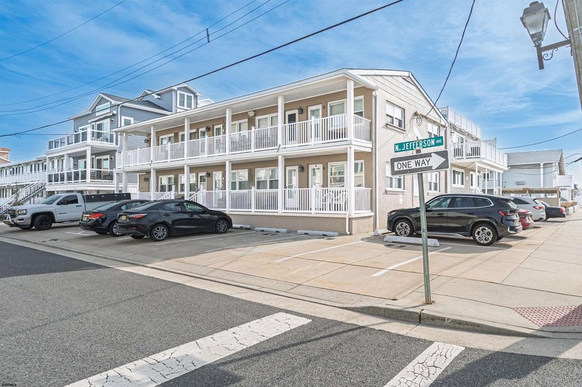 CORNER UNIT WITH BEAUTIFUL BAY VIEWS IN MARGATE'S DESIRABLE - Beach Condo for sale in Margate, New Jersey on Beachhouse.com