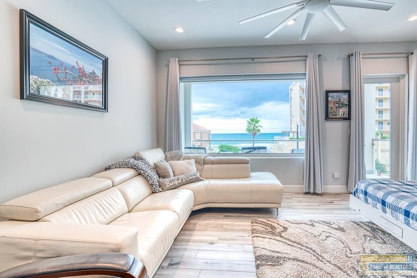 Perfect location on Gulf Blvd featuring 5BR/5BA that was built - Beach Townhome/Townhouse for sale in South Padre Island, Texas on Beachhouse.com