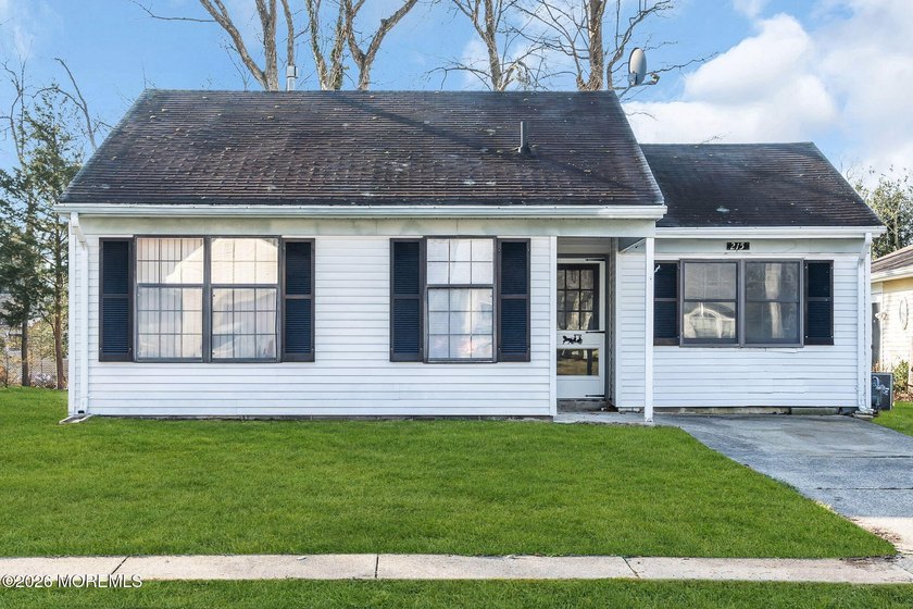 Welcome to this charming 2-bedroom, 1-bathroom ranch located in - Beach Home for sale in Little Egg Harbor, New Jersey on Beachhouse.com