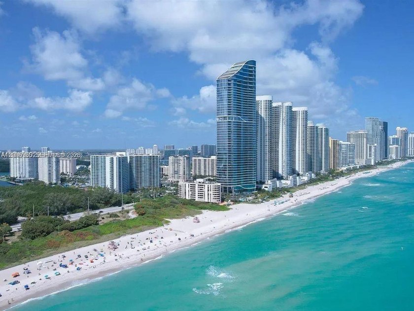Welcome to one of the most exclusive and private units in Sunny - Beach Condo for sale in Sunny Isles Beach, Florida on Beachhouse.com