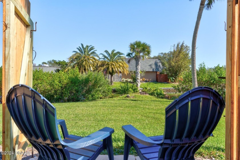 Beachside Beauty! This recently renovated gorgeous townhouse is - Beach Home for sale in New Smyrna Beach, Florida on Beachhouse.com