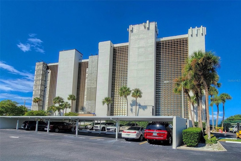 DIRECTLY ON THE GULF OF MEXICO!!!.........Tranquil 2nd floor - Beach Condo for sale in Indian Rocks Beach, Florida on Beachhouse.com