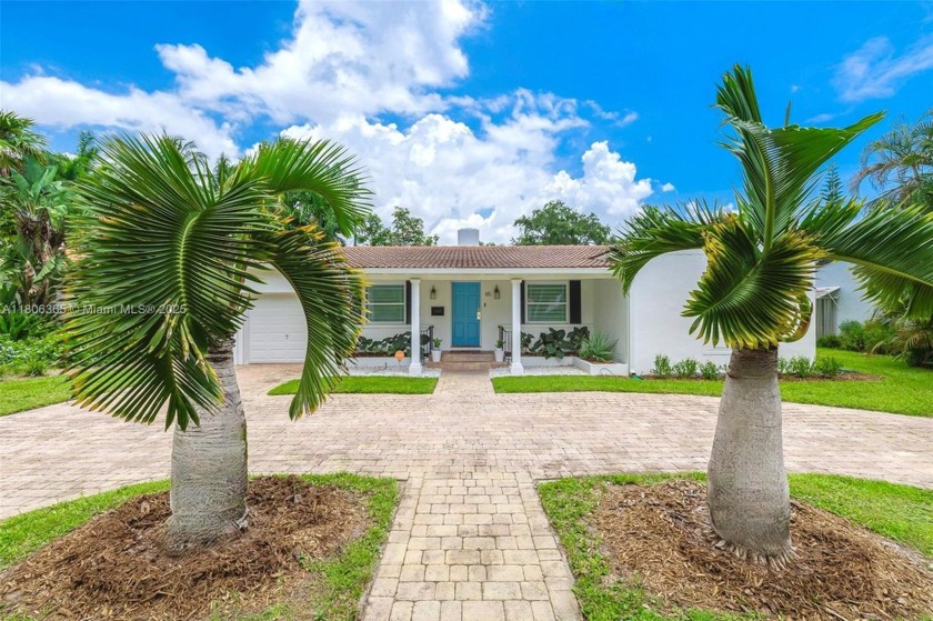 OPEN SAT Gorgeous Home in Prime Miami Shores! High Ceilings - Beach Home for sale in Miami Shores, Florida on Beachhouse.com
