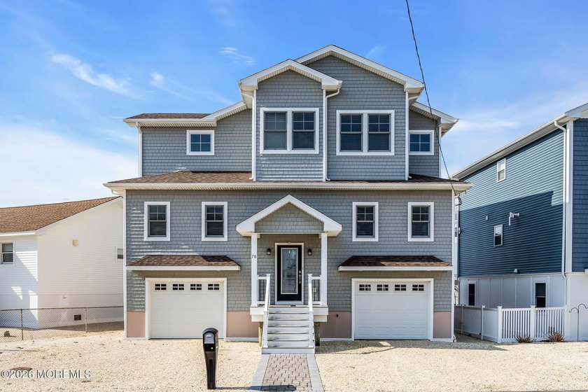 Built in 2020, this custom waterfront home showcases exceptional - Beach Home for sale in Manahawkin, New Jersey on Beachhouse.com