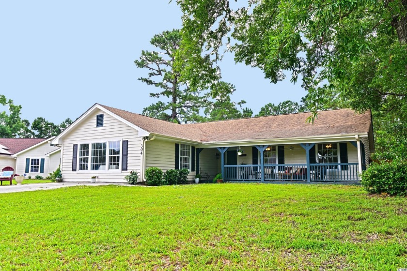 This charming Ranch home located on a spacious lot is waiting - Beach Home for sale in Myrtle Beach, South Carolina on Beachhouse.com