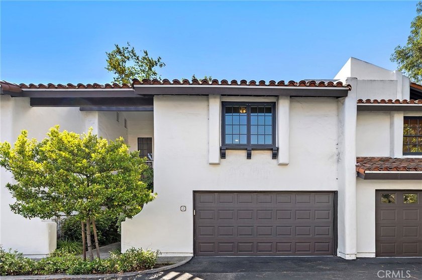 Situated within the gated Cancun Racquet Club, this beautifully - Beach Condo for sale in San Juan Capistrano, California on Beachhouse.com