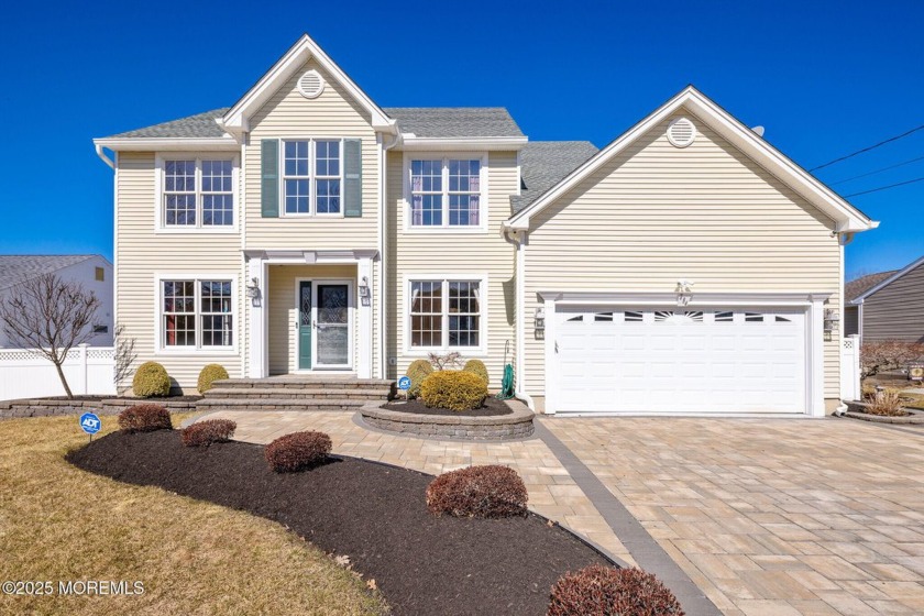 Stafford Twp- Very rarely does that St. Andrew Model come to the - Beach Home for sale in Manahawkin, New Jersey on Beachhouse.com