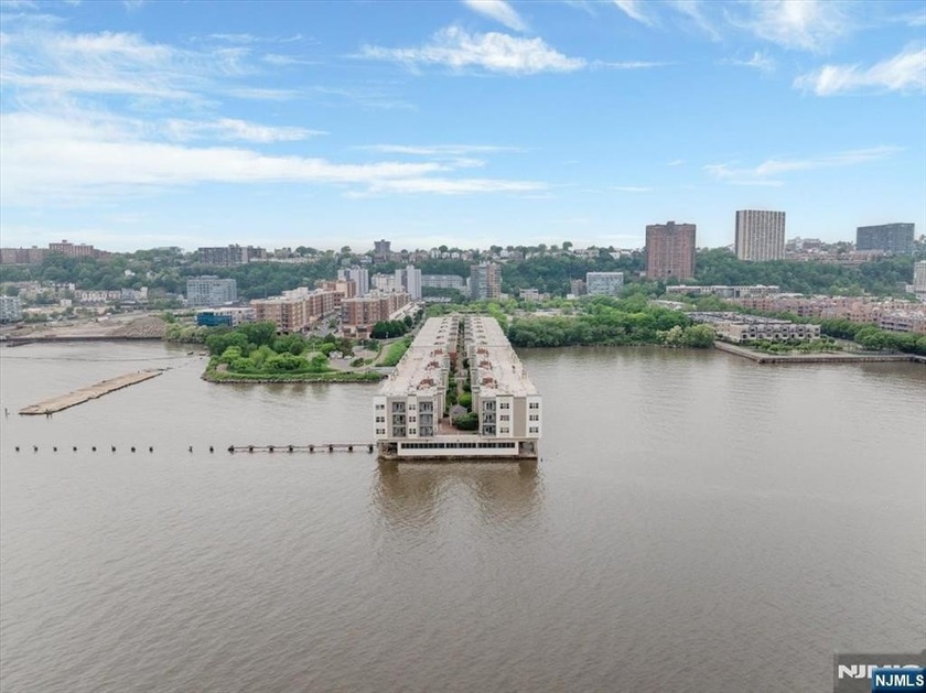 A spacious luxury condominium located within *The Promenade* - Beach Condo for sale in Edgewater, New Jersey on Beachhouse.com