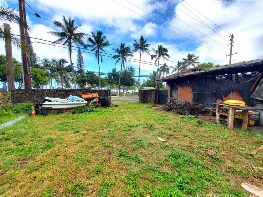 Come build the home of your dreams in Laie! While the remains of - Beach Lot for sale in Laie, Hawaii on Beachhouse.com