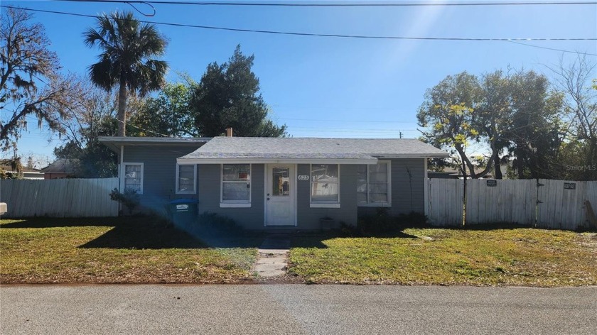 Discover the potential of this charming 3-bedroom, 1-bathroom - Beach Home for sale in Holly Hill, Florida on Beachhouse.com