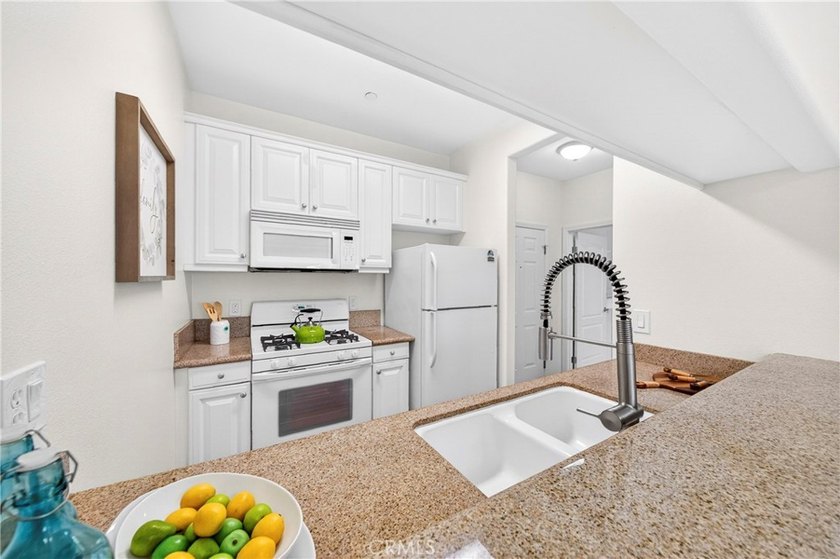 Welcome to your new home in Pacific Village, a vibrant 55+ - Beach Condo for sale in Torrance, California on Beachhouse.com