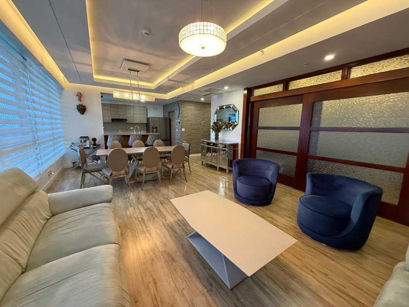 Luxury Apartment for Sale at Maui Costa del Mar Panama

Modern - Beach Condo for sale in Panama City,  on Beachhouse.com