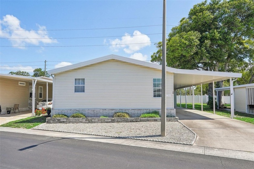 HURRICANE SURVIVOR - READY FOR IMMEDIATE CLOSING!
FINANCING - Beach Home for sale in Largo, Florida on Beachhouse.com