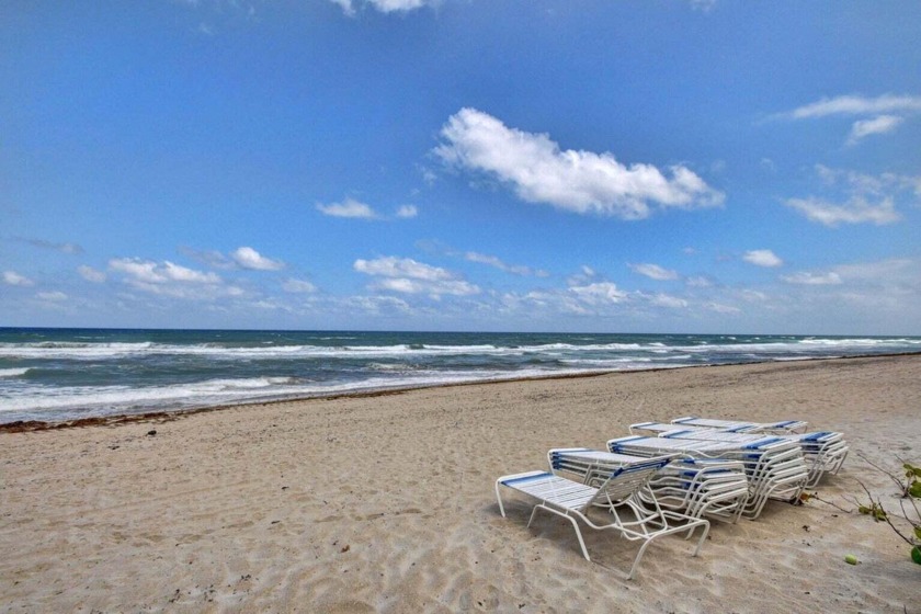 Absolutely stunning 3 bedroom 2 bath corner apt with fantastic - Beach Condo for sale in Highland Beach, Florida on Beachhouse.com