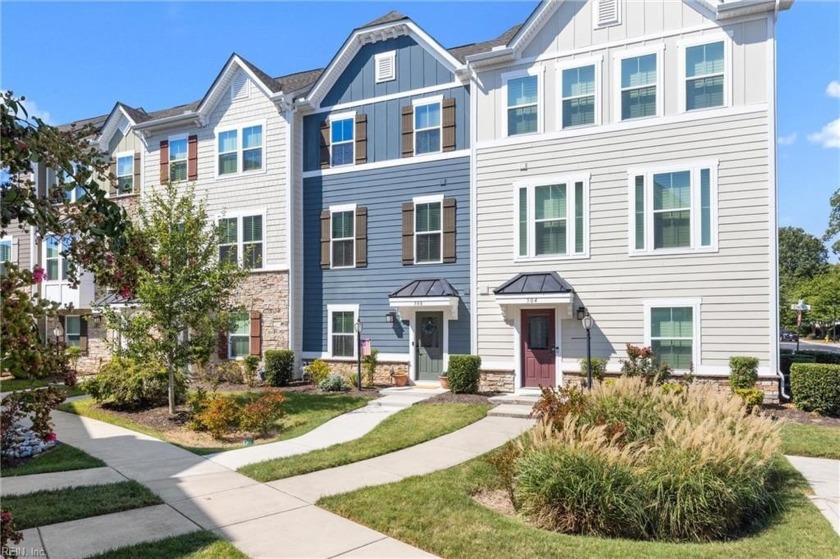 Experience modern luxury in this stunning townhome located in - Beach Townhome/Townhouse for sale in Virginia Beach, Virginia on Beachhouse.com