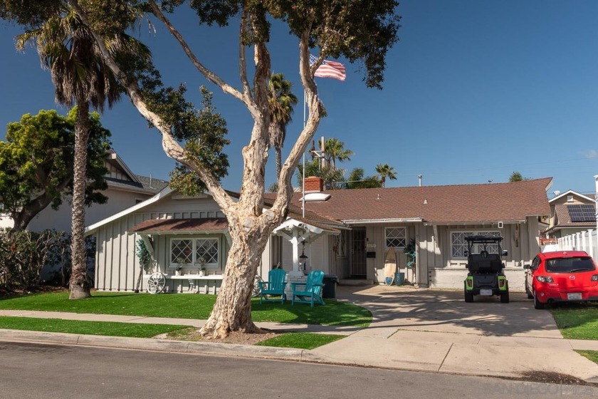 Don't miss out on this incredible opportunity! Prime location is - Beach Home for sale in Coronado, California on Beachhouse.com