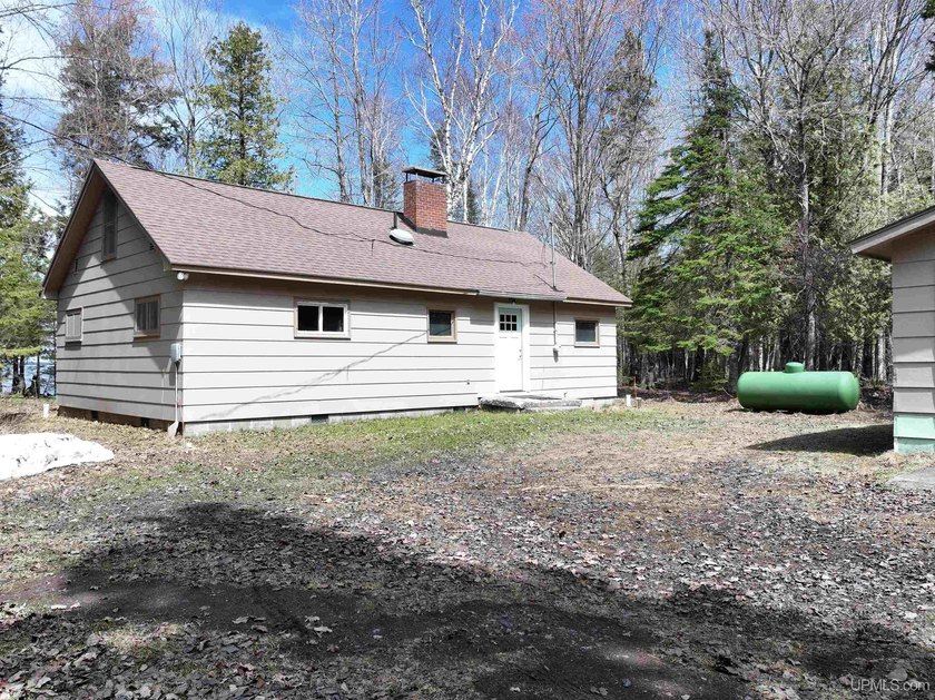 This Lake Superior cottage offers a rare combination of privacy - Beach Home for sale in Skanee, Michigan on Beachhouse.com