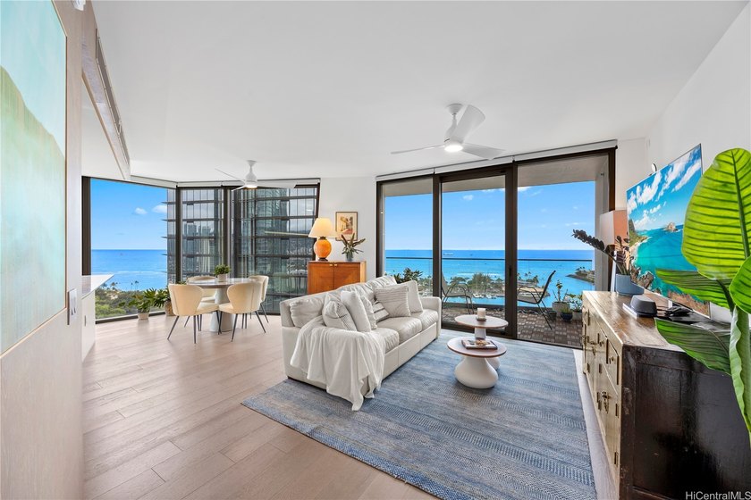 Wake each morning suspended above the Pacific, and unwind each - Beach Condo for sale in Honolulu, Hawaii on Beachhouse.com