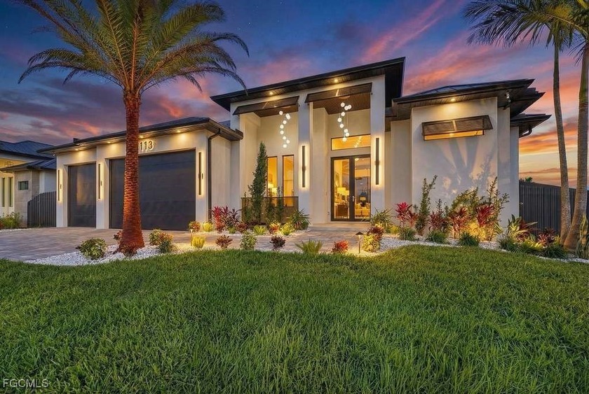 Spectacular modern residence with open concept and luxury - Beach Home for sale in Cape Coral, Florida on Beachhouse.com