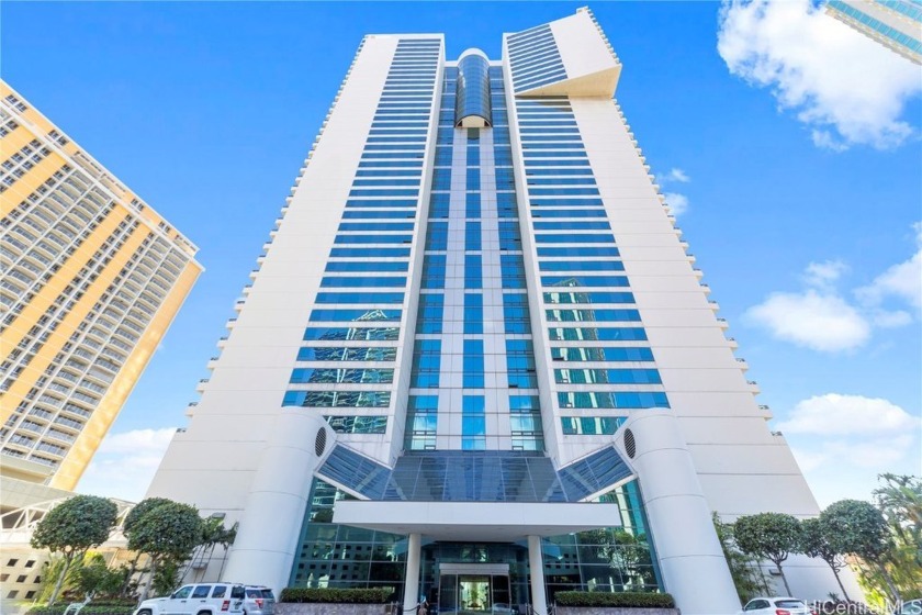 Preferred *06* unit with Beautiful Diamond Head, Waikiki and - Beach Condo for sale in Honolulu, Hawaii on Beachhouse.com