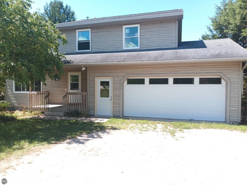 Beautiful two story home, 4 BD, 3 BA with walkout basement on 2 - Beach Home for sale in Traverse City, Michigan on Beachhouse.com