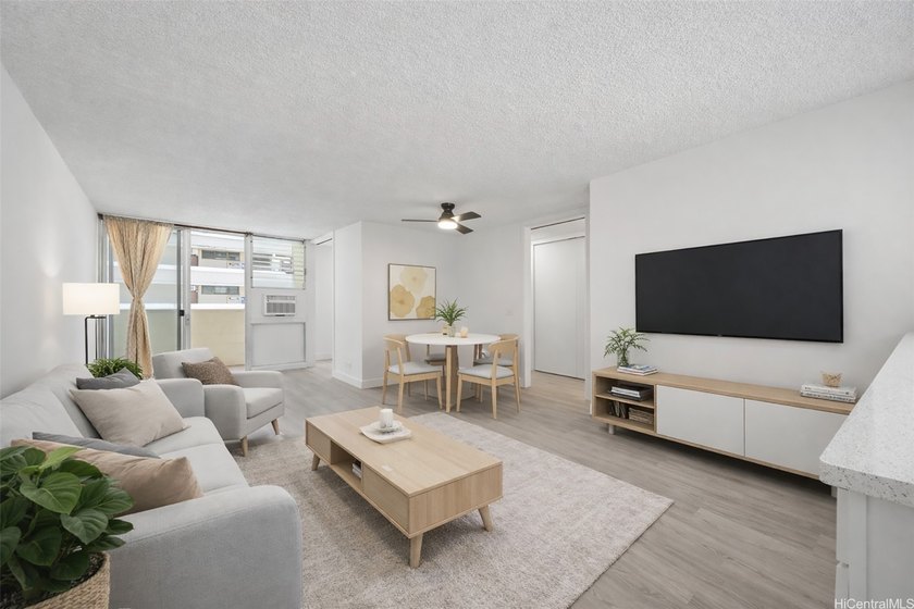 Newly renovated condominium in a prime location in the heart of - Beach Condo for sale in Honolulu, Hawaii on Beachhouse.com
