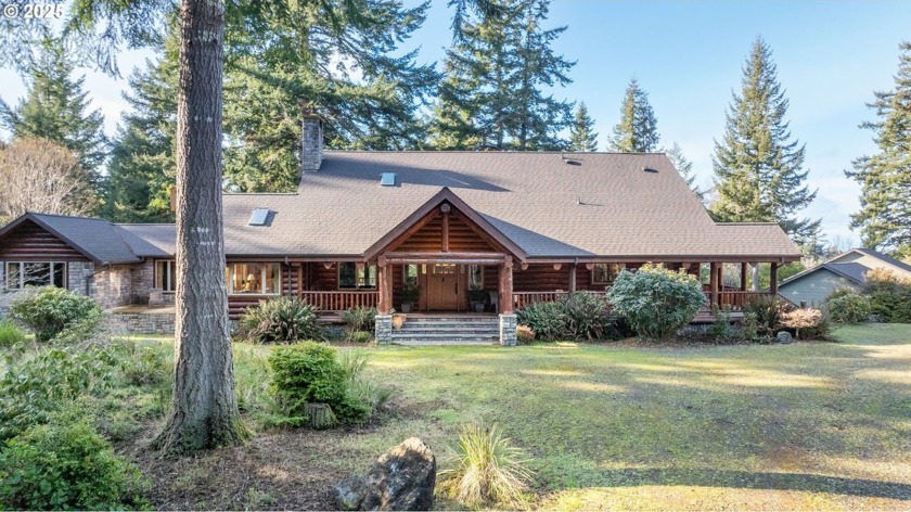 Stunning Custom Built 4,000 sq ft Log and Stone Home on 5.06 - Beach Home for sale in Bandon, Oregon on Beachhouse.com