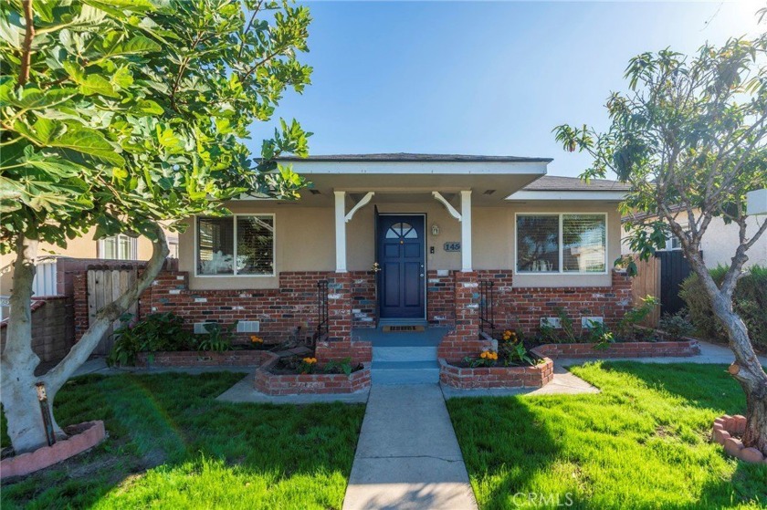 *Options* plus *Opportunity* are two words which wonderfully - Beach Home for sale in Long Beach, California on Beachhouse.com