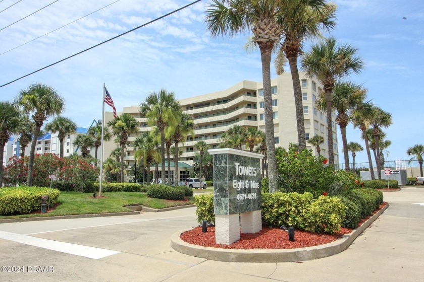 Experience the ultimate coastal lifestyle in this luxurious - Beach Condo for sale in Port Orange, Florida on Beachhouse.com