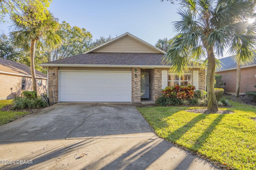 Welcome to your dream home in the heart of Ormond Beach! This - Beach Home for sale in Ormond Beach, Florida on Beachhouse.com