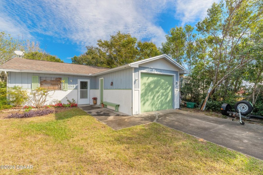 Lovingly maintained two-bedroom one-bath ranch home.  Centrally - Beach Home for sale in Ormond Beach, Florida on Beachhouse.com