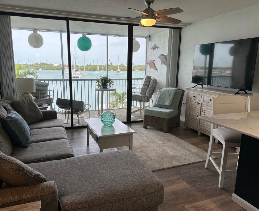 PRICE REDUCTION!  ***UPDATE*** Sellers just completed upgrades - Beach Condo for sale in Marathon, Florida on Beachhouse.com