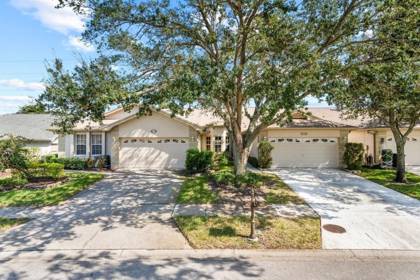 * * COME SEE THIS AMAZING HOME! * * This charming home located - Beach Home for sale in Clearwater, Florida on Beachhouse.com