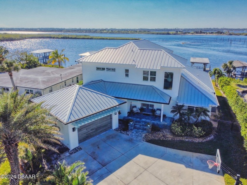 Prime Waterfront property situated on a lagoon just off the - Beach Home for sale in Port Orange, Florida on Beachhouse.com