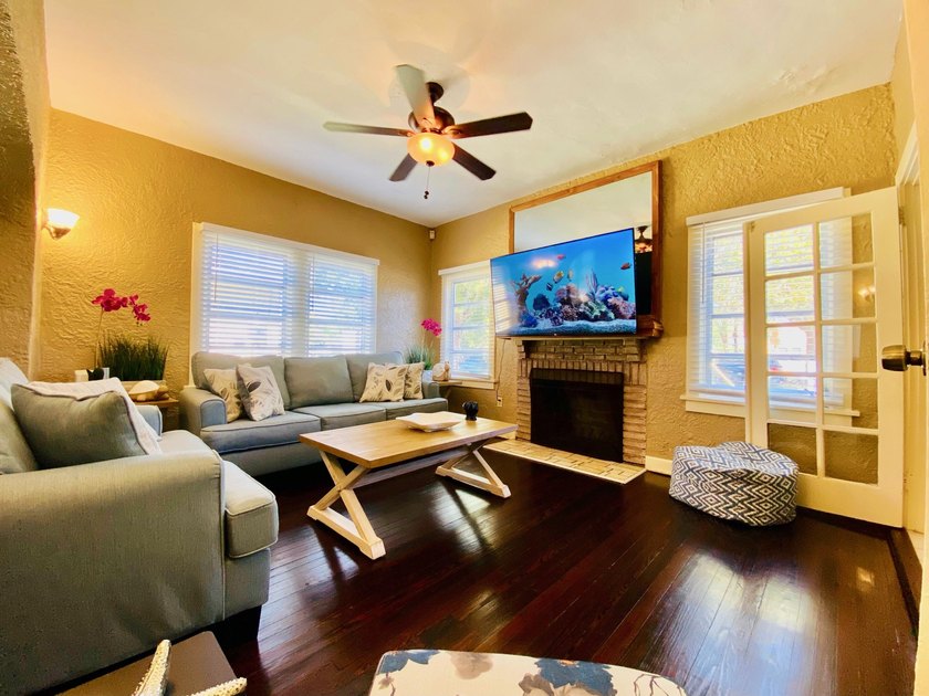 SINGLE FAMILY HOME ''WITH A DETACHED DUPLEX APARTMENT BUILDING'' - Beach Home for sale in West Palm Beach, Florida on Beachhouse.com