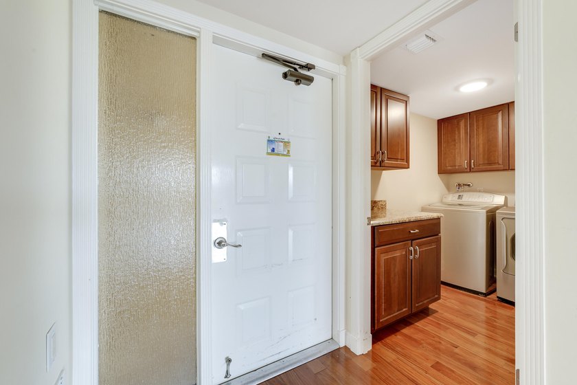 Motivated Seller, submit all offers! Beautifully maintained - Beach Condo for sale in Palm Beach Gardens, Florida on Beachhouse.com