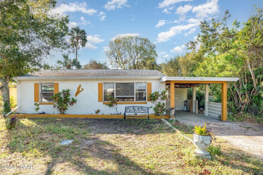 This charming cottage-style home is located just a few hundred - Beach Home for sale in Ormond Beach, Florida on Beachhouse.com