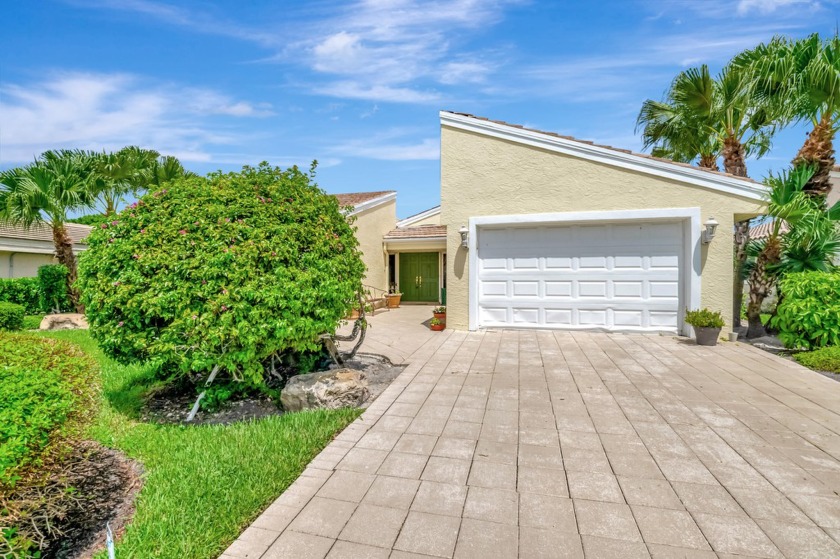 20451 Woodbridge Lane - Beach Home for sale in Boca Raton, Florida on Beachhouse.com