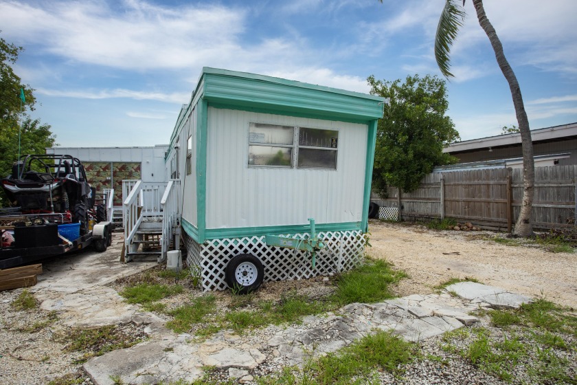 Discover your perfect fishing retreat! This cozy 3 Bedroom 1 - Beach Home for sale in Big Coppitt, Florida on Beachhouse.com