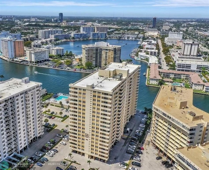 Looking to experience coastal living? This cozy split floor plan - Beach Condo for sale in Hallandale Beach, Florida on Beachhouse.com