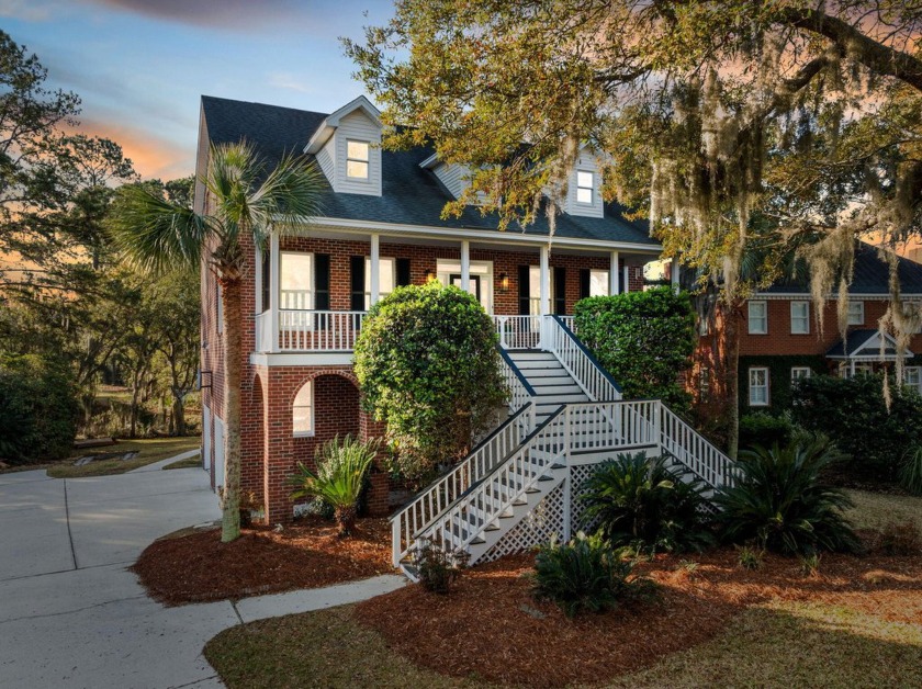 This is an exceptional opportunity to own a distinguished brick - Beach Home for sale in Mount Pleasant, South Carolina on Beachhouse.com