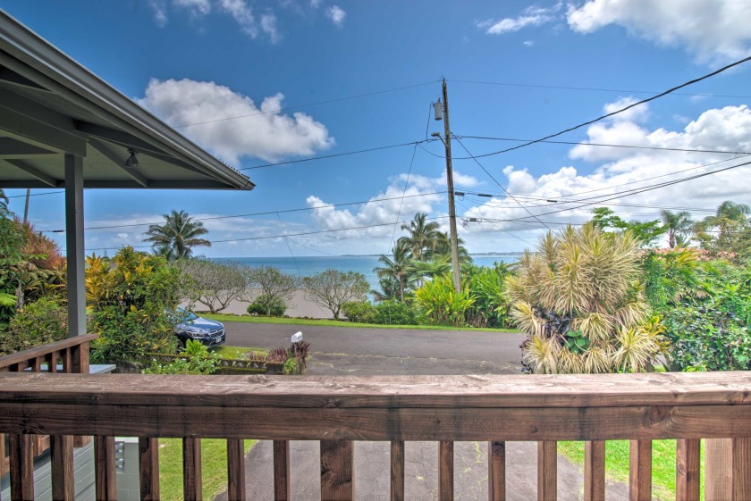 LOOK! Kai Cottage coastal getaway in - Beach Vacation Rentals in Hilo, Hawaii on Beachhouse.com