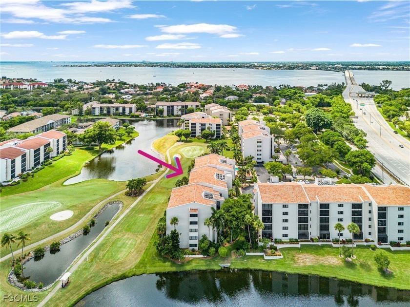 This great first floor 3 BR, 2 bath condo w/southern exposure - Beach Condo for sale in Fort Myers, Florida on Beachhouse.com